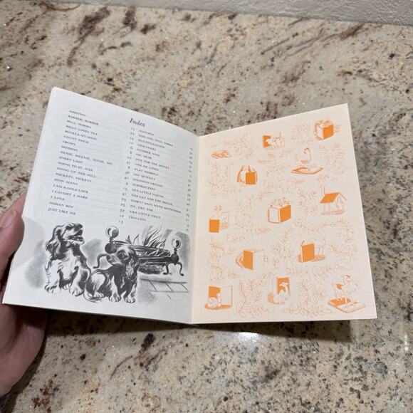 Vintage 1969 Little Golden Book This Little Piggy & Other Counting Rhymes - Picture 11 of 11